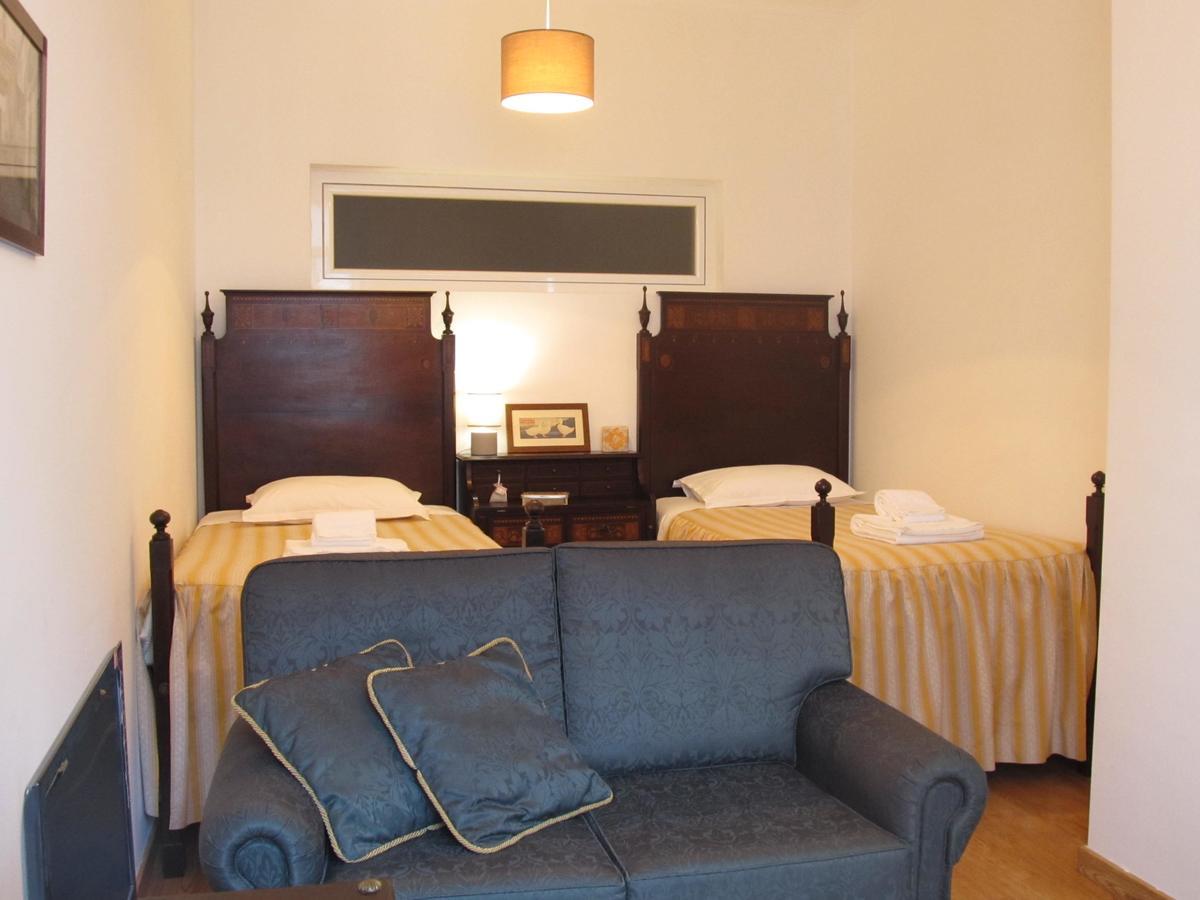 Casa Da Ribeira Apartment ซานตาเร็ง ภายนอก รูปภาพ